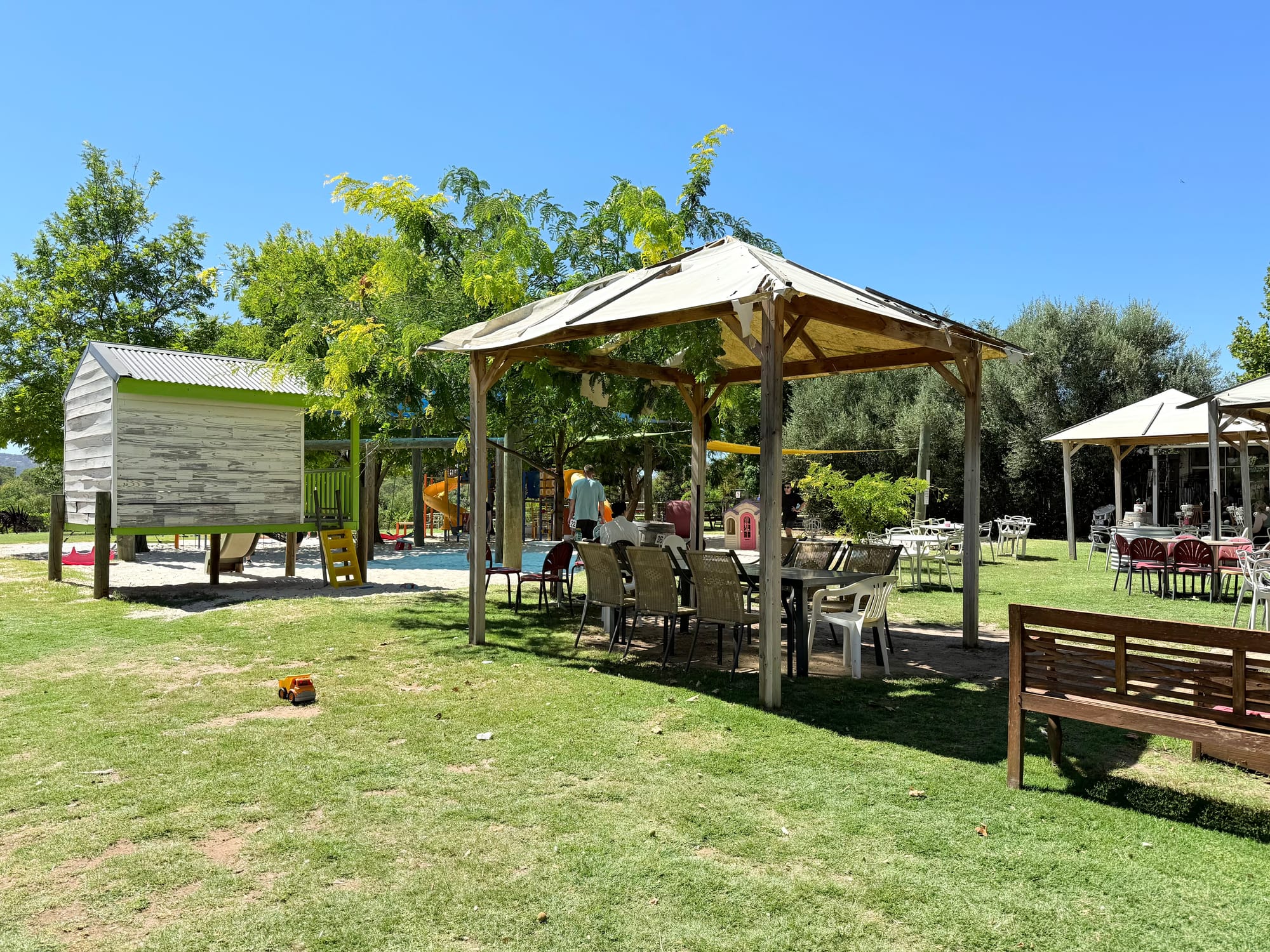 Chooks, coffee & playgrounds: Perth’s best farm cafes for a day out